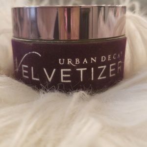 Urban Decay Velvetizer